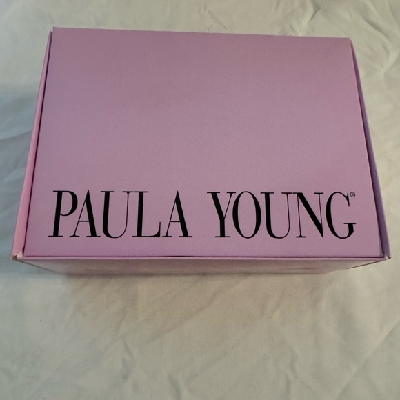 Paula Young Women’s Wig ‘Wisped Away’ #A1043 Auburn Light Sz Avg - Picture 3 of 5